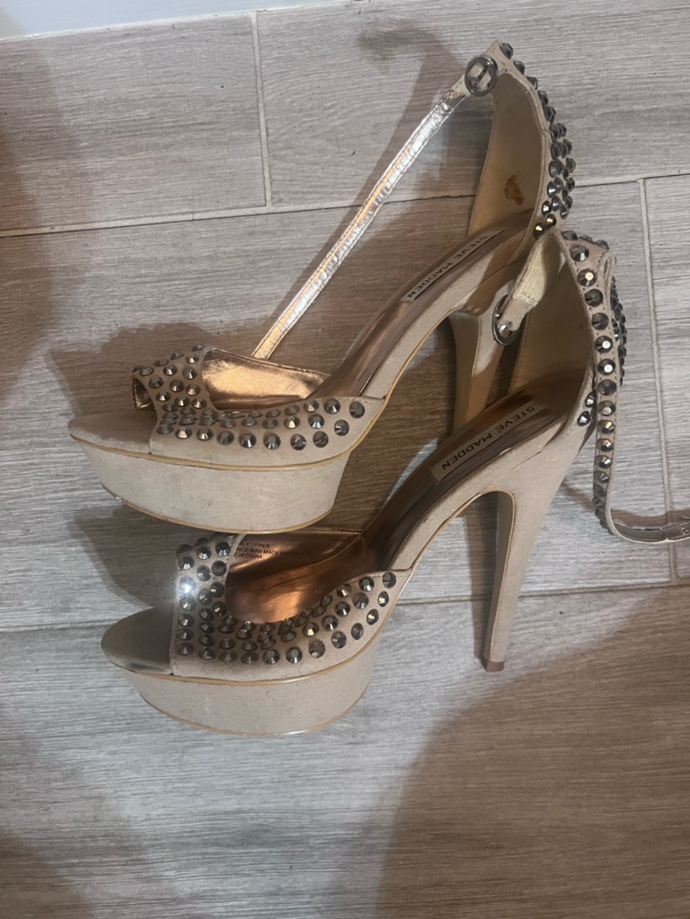 Steve Madden Gold Studded Open-Toe Ankle-Strap Heels - Picture 5 of 6